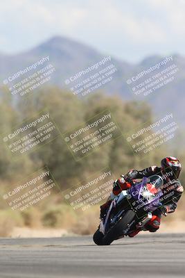 media/Oct-13-2025-Moto Forza (Mon) [[a66d839500]]/2-A Group/Session 4 Turn 7/